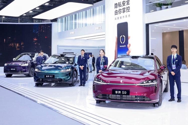融汇数字与电力 华为以全场景创新开启新能源科技新纪元
